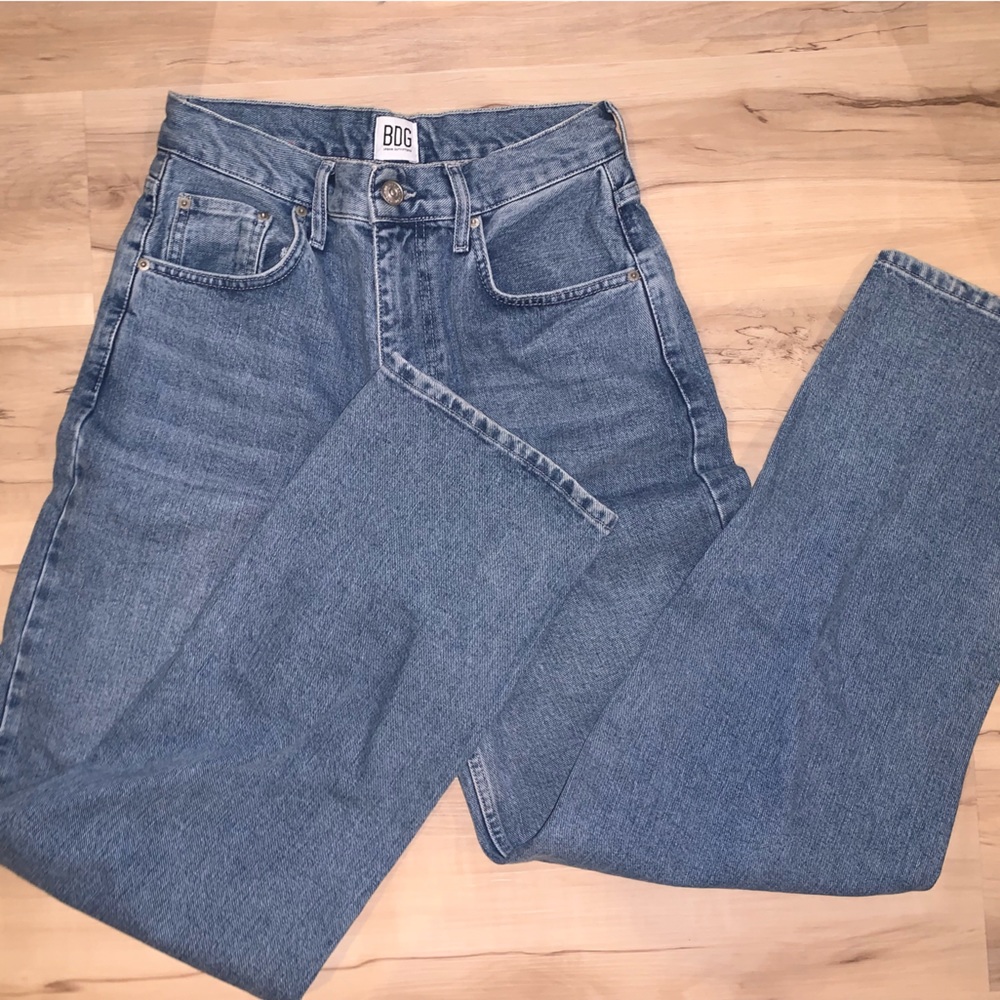 BDG WIDE LEG BLUE JEANS